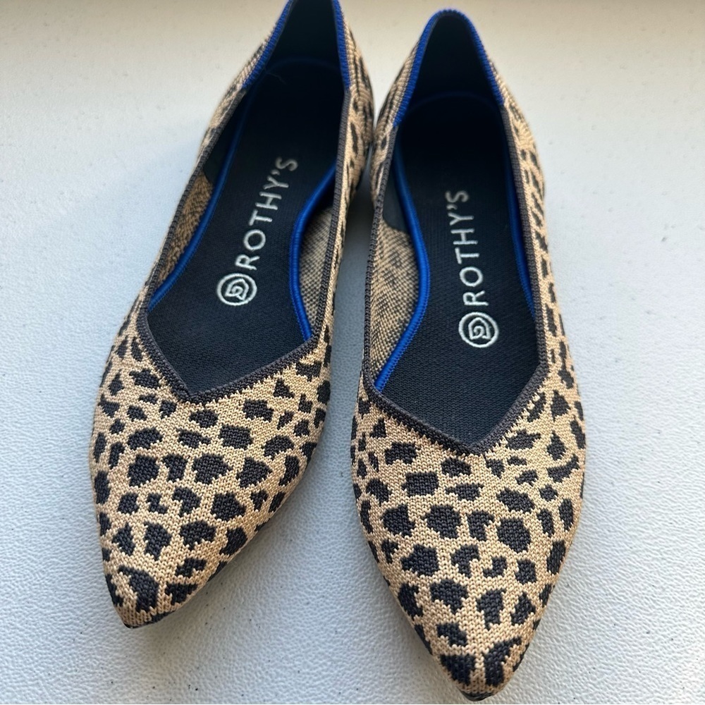 Rothy’s leopard print woman’s flats - Picture 3 of 8